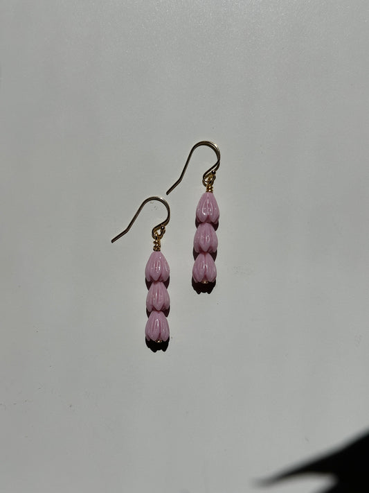 Lilac pīkake earrings