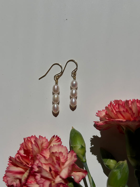 Freshwater pearl earrings